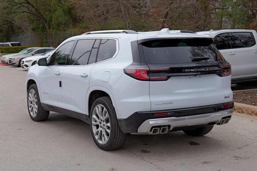2026 GMC Acadia Denali