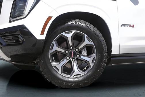 2025 GMC Yukon XL AT4 Ultimate