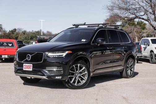 2017 Volvo XC90 T6 Momentum