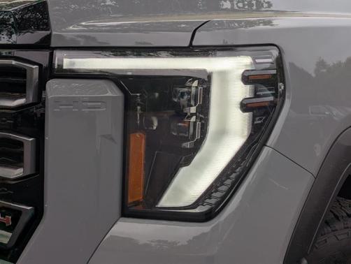 2025 GMC Sierra 2500 AT4