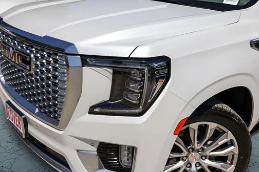 White Frost 2023 GMC Yukon Denali