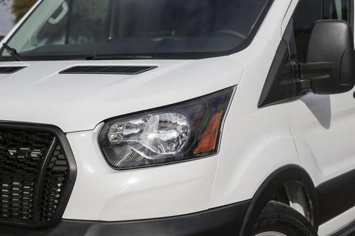 2023 Ford Transit-350 148 WB Medium Roof Cargo