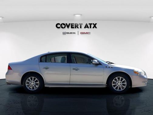 Quicksilver Metallic 2011 Buick Lucerne CX