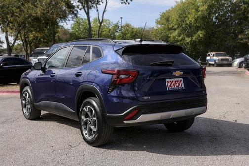 2024 Chevrolet Trax LT