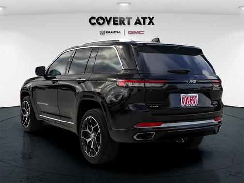 2022 Jeep Grand Cherokee Summit
