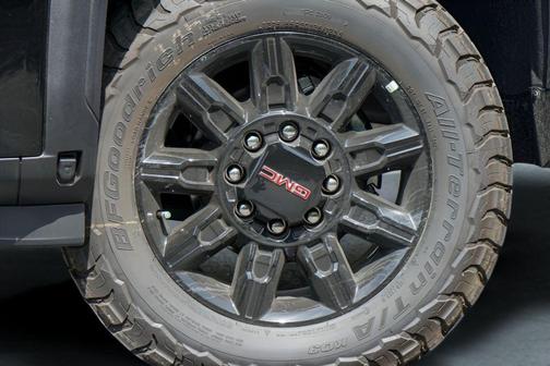 Onyx Black 2026 GMC Sierra 2500 AT4