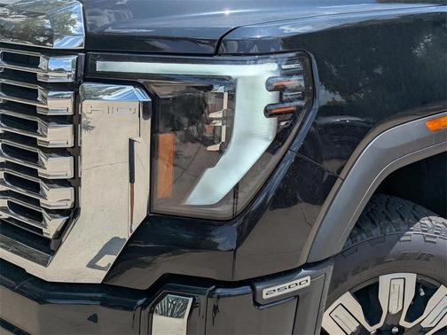 2025 GMC Sierra 2500 Denali