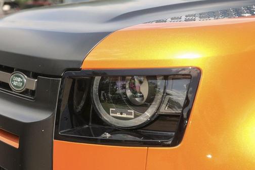 2022 Land Rover Defender 110 X-Dynamic SE