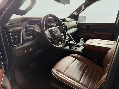 Onyx Black 2025 GMC Sierra 1500 Denali Ultimate
