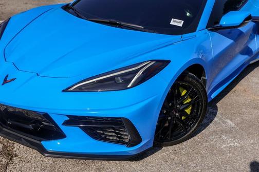Rapid Blue 2024 Chevrolet Corvette Stingray w/2LT