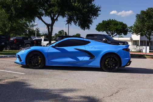 Rapid Blue 2024 Chevrolet Corvette Stingray w/2LT