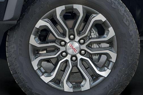 Onyx Black 2026 GMC Canyon Denali