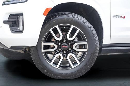 2023 GMC Yukon AT4