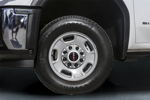 2024 GMC Sierra 2500 Pro