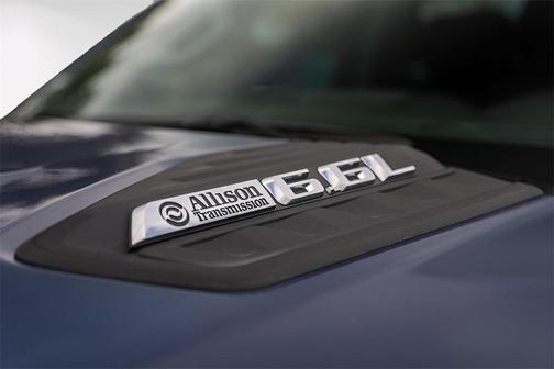 2025 Chevrolet Silverado 2500 Custom