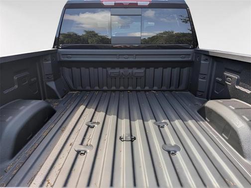2025 GMC Sierra 2500 SLT