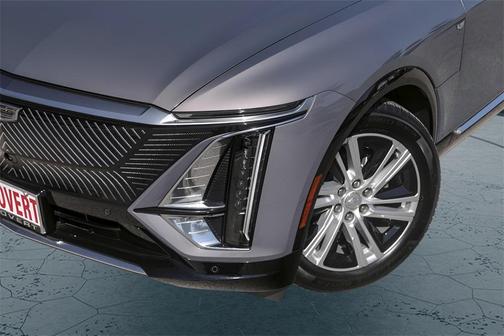 2024 Cadillac LYRIQ Tech