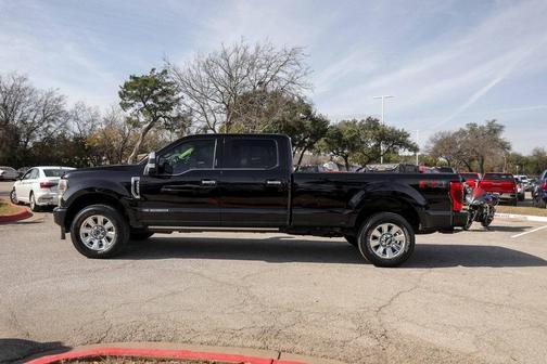 2022 Ford F-350 Platinum