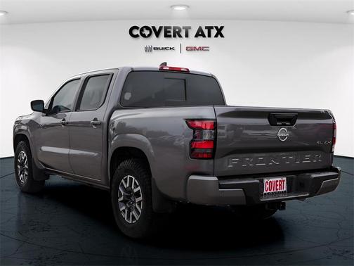 2024 Nissan Frontier SL