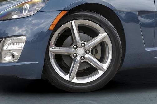 2008 Saturn Sky Red Line