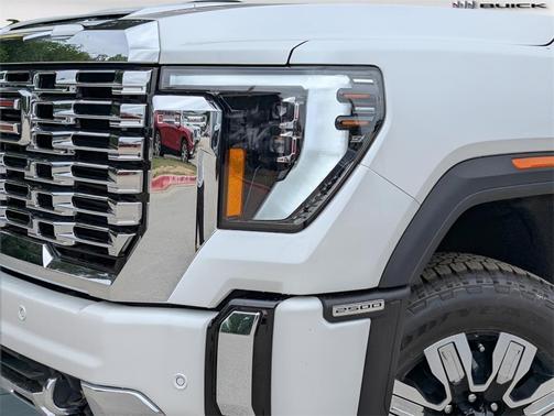 2025 GMC Sierra 2500 Denali