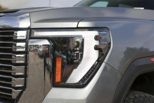 2025 GMC Sierra 3500 Denali