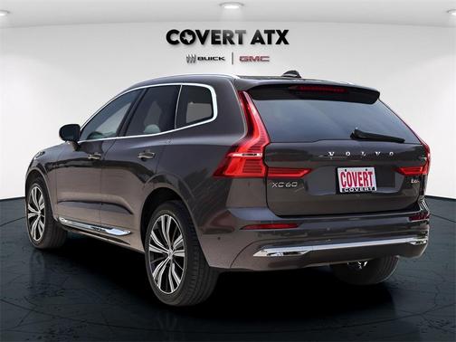 2022 Volvo XC60 B6 Inscription