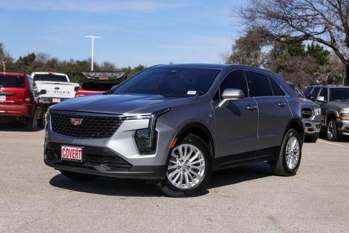 2024 Cadillac XT4 Luxury