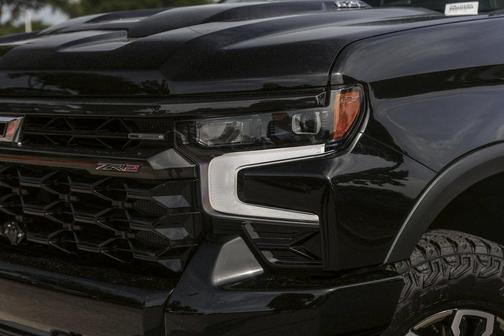 2023 Chevrolet Silverado 1500 ZR2