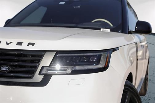 2023 Land Rover Range Rover SV
