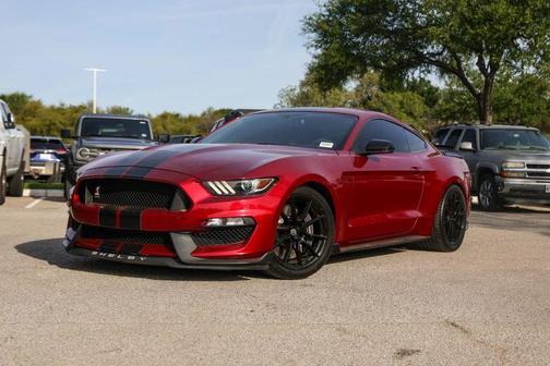 2019 Ford Shelby GT350 Base