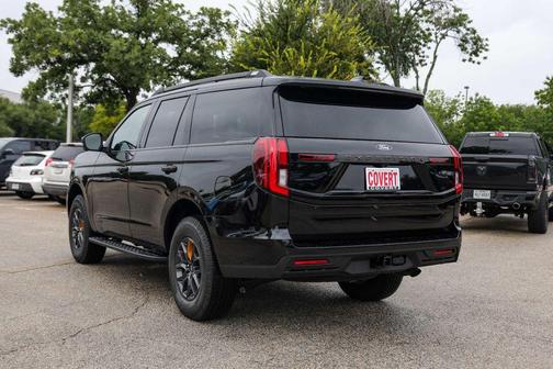 Black Metallic 2026 Ford Expedition Tremor