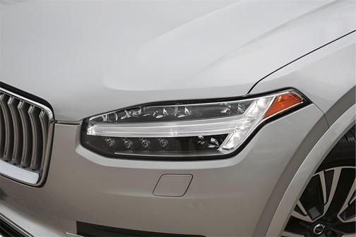 2022 Volvo XC90 Recharge Plug-In Hybrid T8 Inscription Expression 7 Passenger