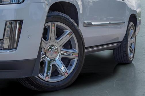 2019 Cadillac Escalade ESV Premium Luxury