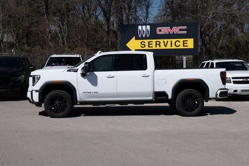 2026 GMC Sierra 2500 AT4
