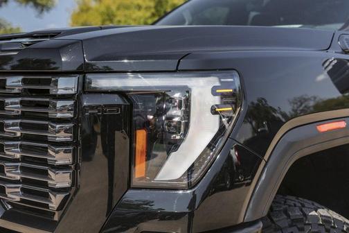 2025 GMC Sierra 2500 Denali Ultimate
