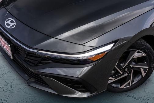 Amazon Gray 2025 Hyundai ELANTRA SEL Sport