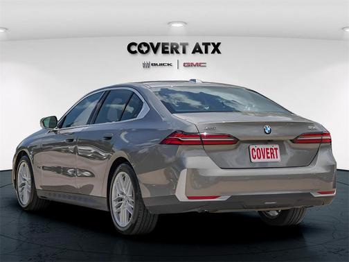 2025 BMW 530 i xDrive