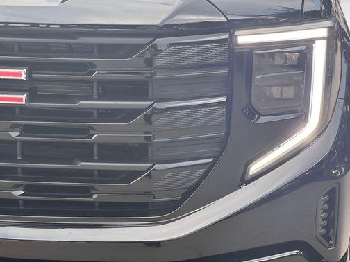 Onyx Black 2026 GMC Sierra 1500 Elevation