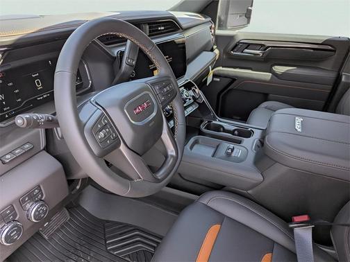 2025 GMC Sierra 2500 AT4