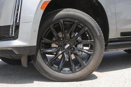2024 Cadillac Escalade Sport