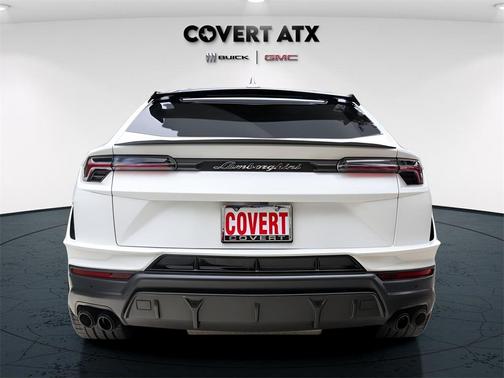 2024 Lamborghini Urus Performante