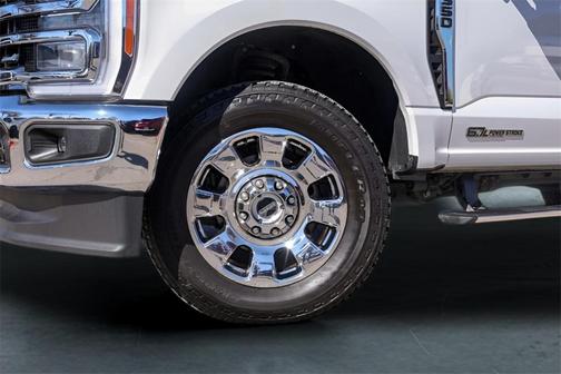 2023 Ford F-350 Lariat Super Duty