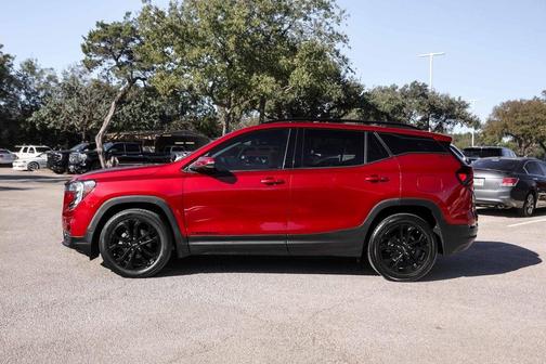 2022 GMC Terrain SLT