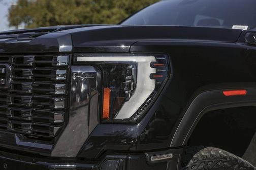 2024 GMC Sierra 2500 Denali Ultimate