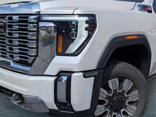 2025 GMC Sierra 2500 Denali
