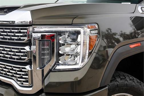 2023 GMC Sierra 2500 Denali