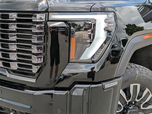 2025 GMC Sierra 2500 Denali Ultimate