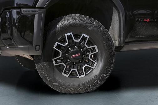 2025 GMC Sierra 2500 AT4X