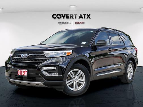 Agate Black Metallic 2023 Ford Explorer XLT